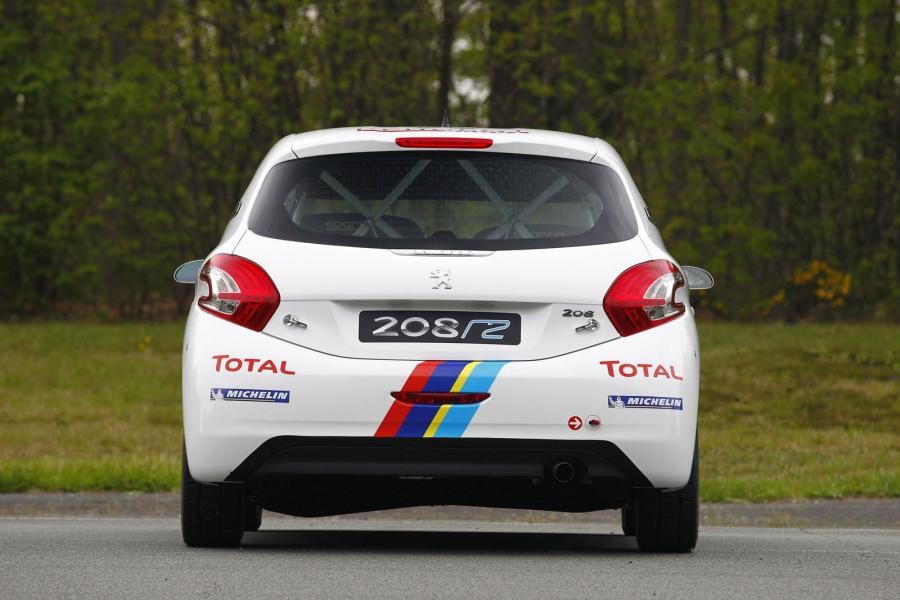  Peugeot 208 R2 Rally Car 2012 года  (фото 18 из 41)